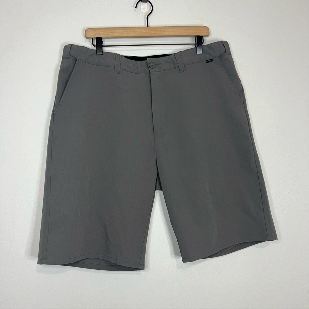 Travis Mathew Gray Flat Front Men Shorts